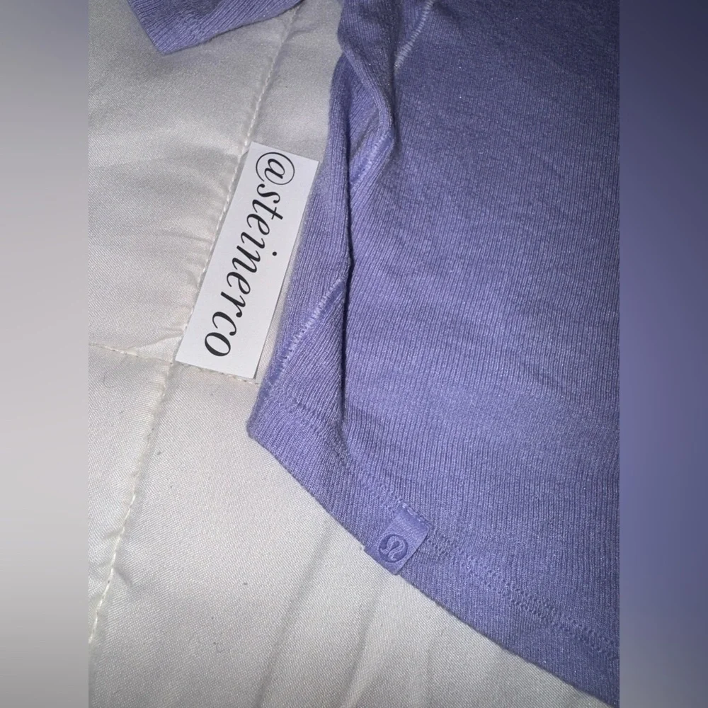 Lululemon Hold Tight Cropped T-Shirt Lilac Smoke Light purple pastel lavender